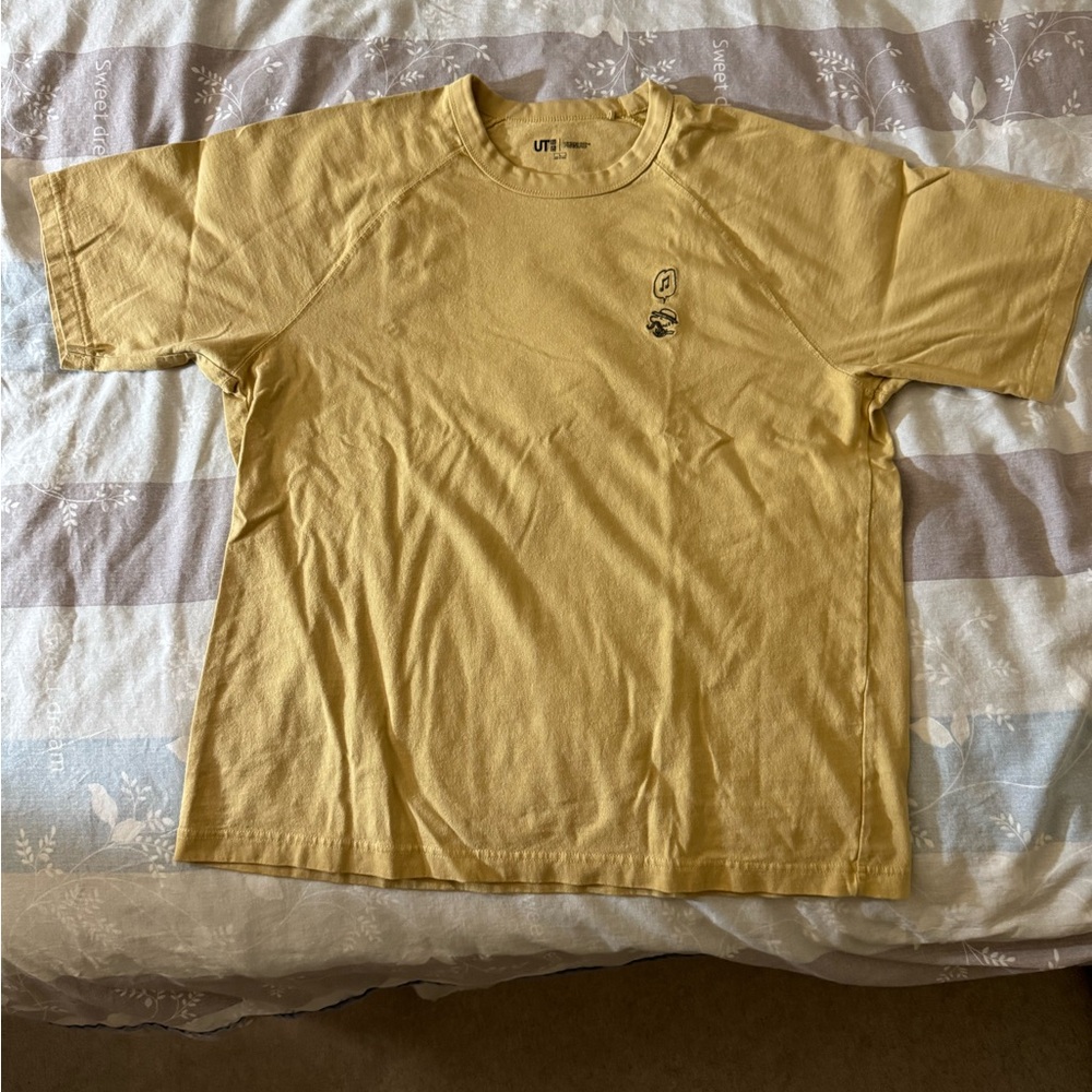 Uniqlo Peanuts Collab Tshirt